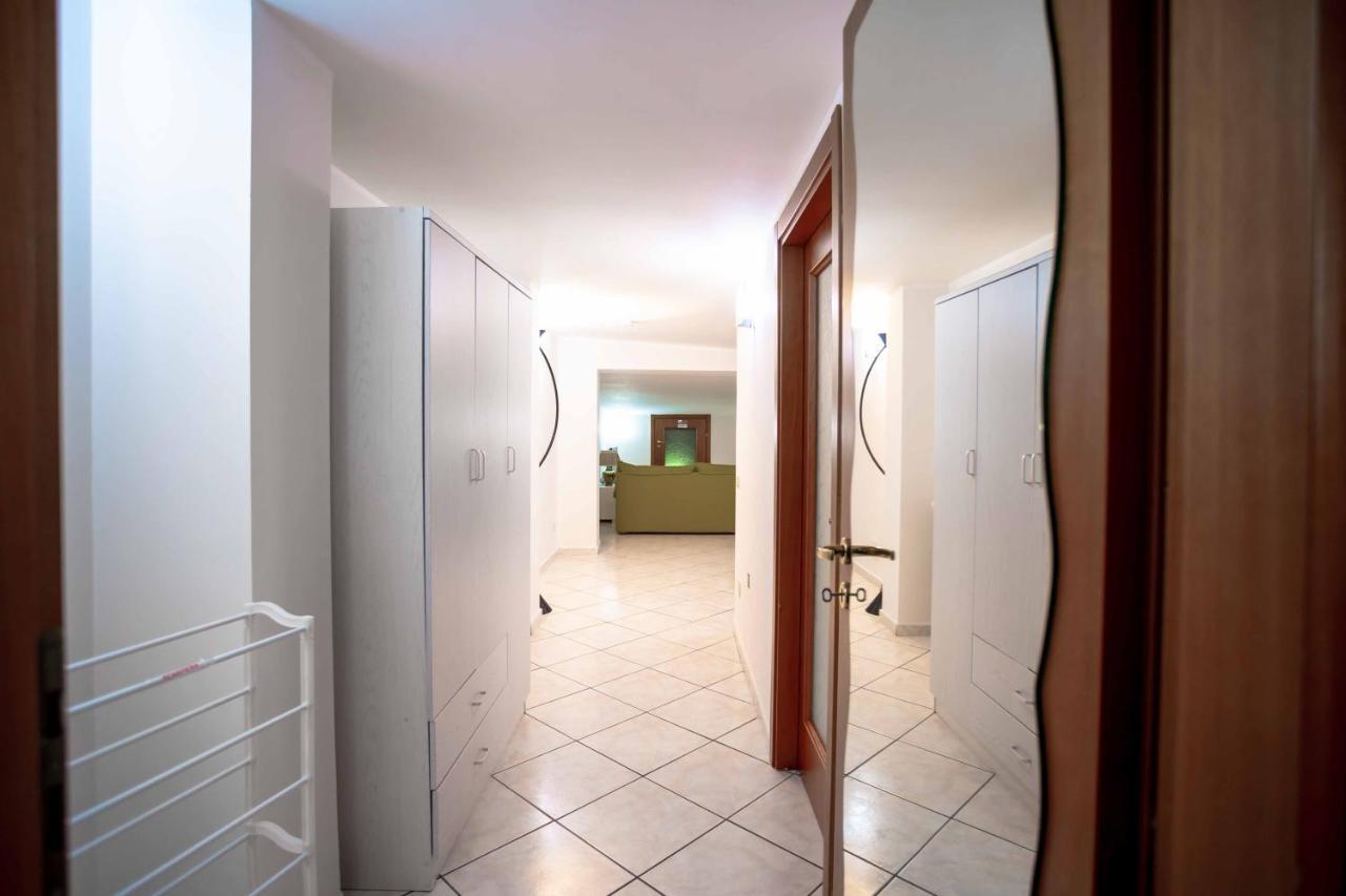 Ferienwohnung House Da Mary Caserta Exterior foto